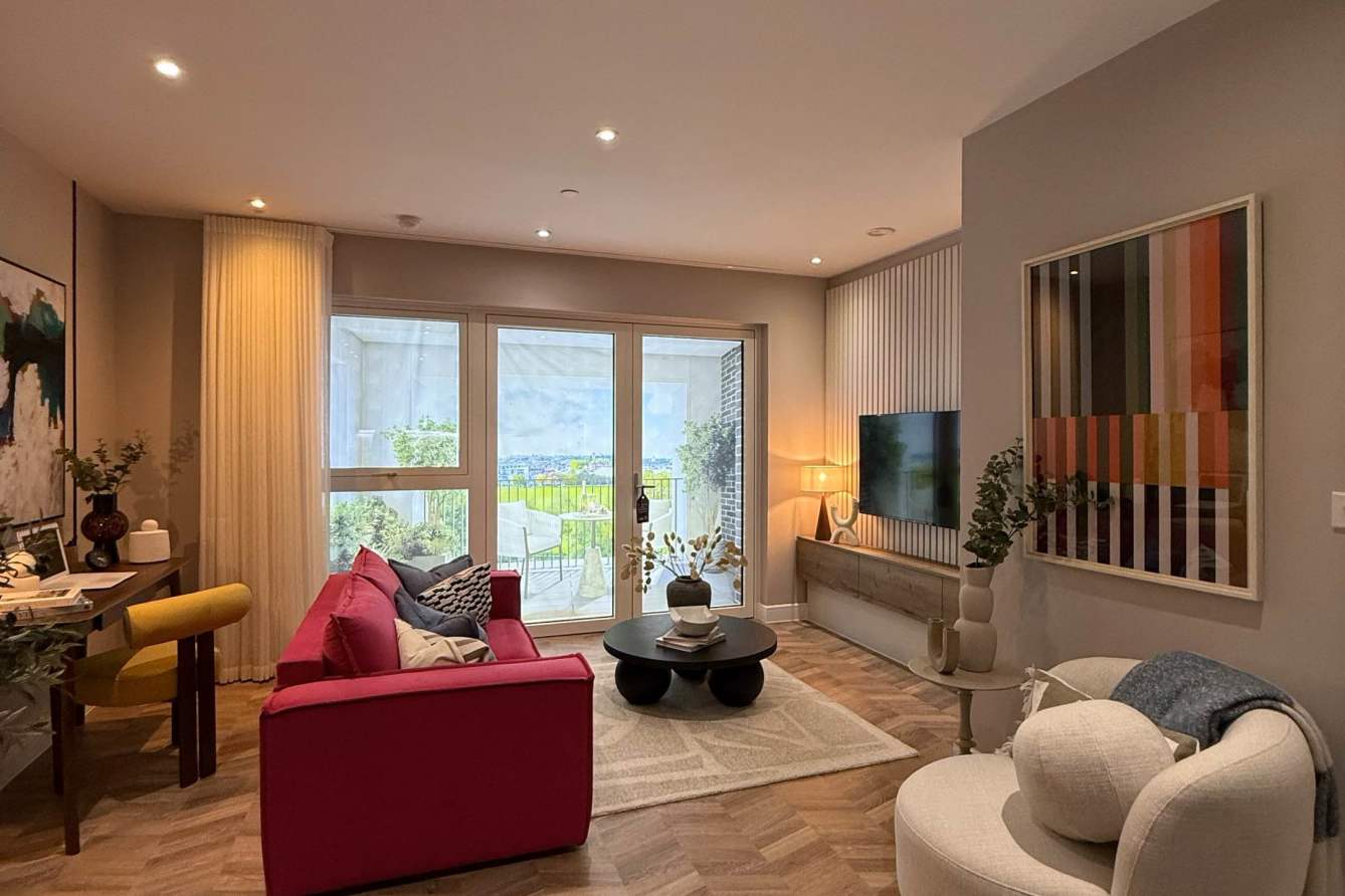 藍莎集團 - 英國樓盤、英國物業代理 | 英國買樓置業一站式服務